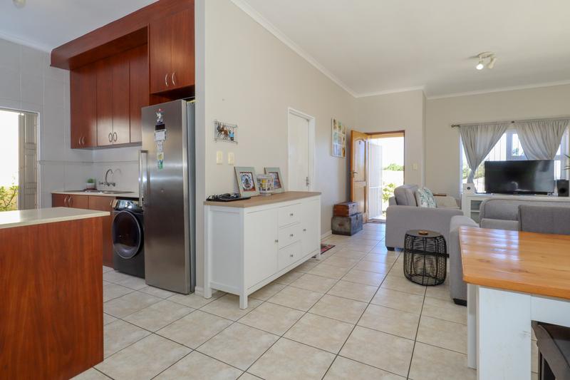 To Let 3 Bedroom Property for Rent in Somerset Ridge Western Cape